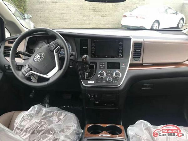 2018款塞纳四驱两驱现车差价多少丰田塞纳配置手续齐包上牌