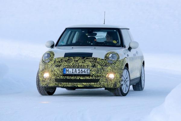 MINI Cooper E原型车首度曝光 11月亮相