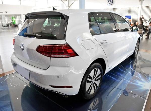 纯电动 进口大众e-Golf正式上市 售26.80万