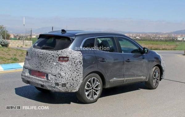 细节有所优化 小改款雷诺科雷嘉路试谍照曝光