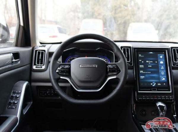 超大屏/7座SUV 全新昌河Q7上市售8.79-14.89万