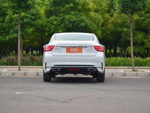 博瑞平价销售中 目前售价11.98万元起