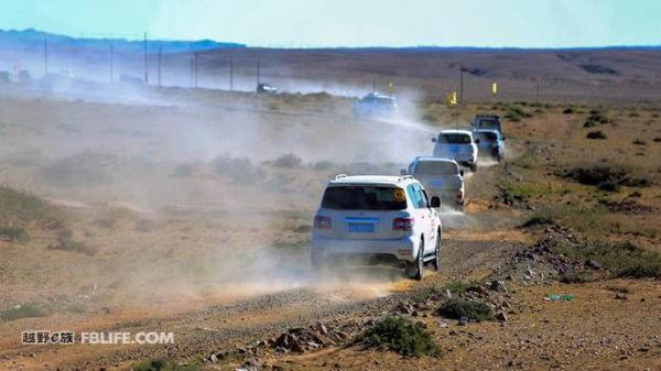 我是燕七，这是我大学毕业后在越野e族的第二年……