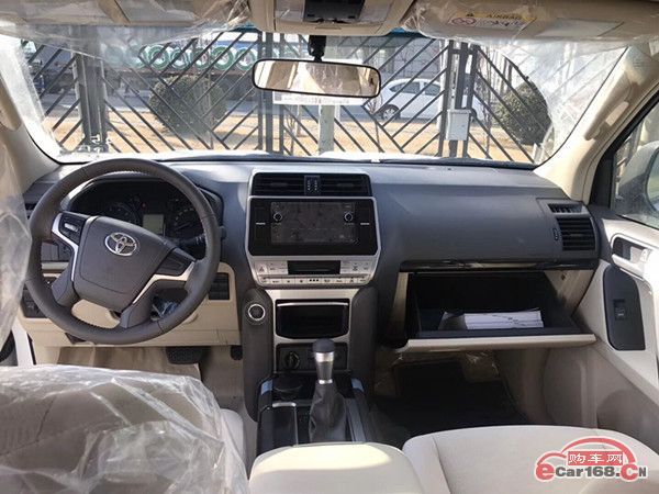 18款丰田霸道4000实拍高配低配丰田普拉多4000中东版配置齐全