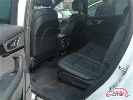 18款奥迪Q7七座SUV大气稳重豪华升级奥迪Q7高配越野颜色齐全