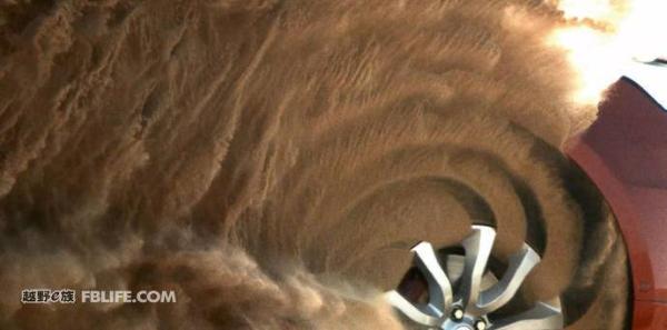 厉害了我的路虎,揽胜运动版插电式混合动力车型P400e开上了天门山