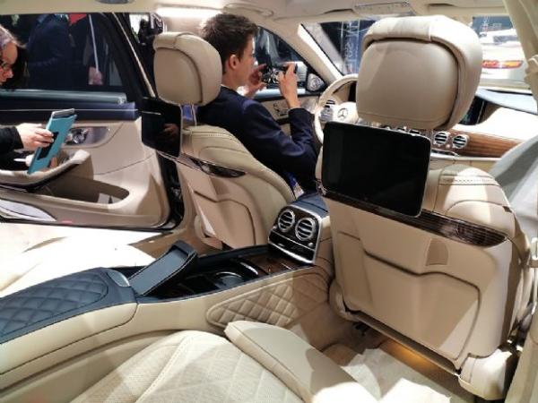 看上去更加豪华 新款迈巴赫S级正式亮相