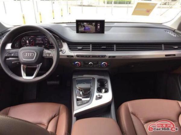 18款奥迪Q7更加注重内饰细节增豪华配置奥迪Q7简约沉稳座驾