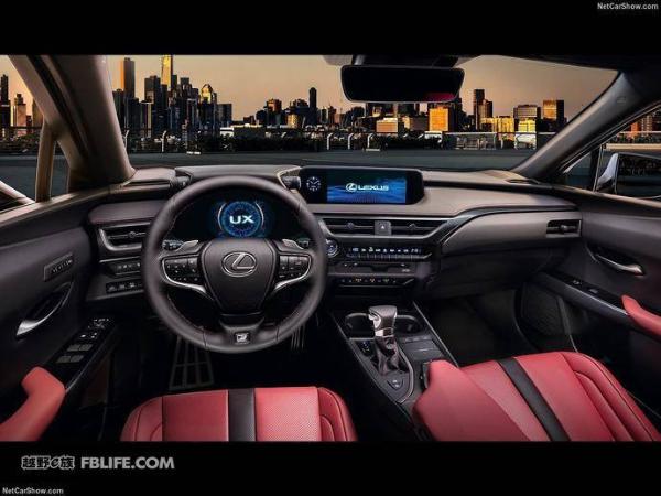 全新小型SUV 雷克萨斯UX官图解析