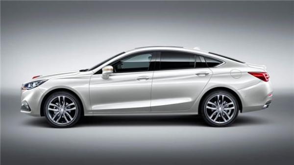 首款中国品牌豪华B级车来袭 全新红旗H5北京车展上市