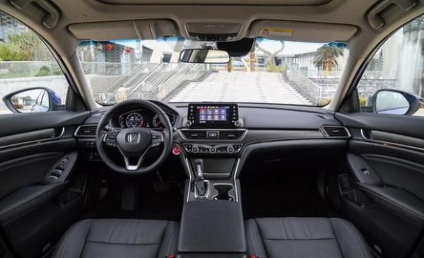 全新设计 2018款本田全新雅阁将于4月16日上市