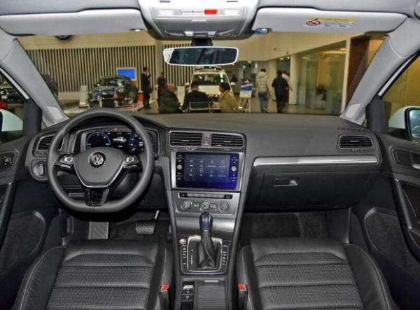 纯电动 进口大众e-Golf正式上市 售26.80万