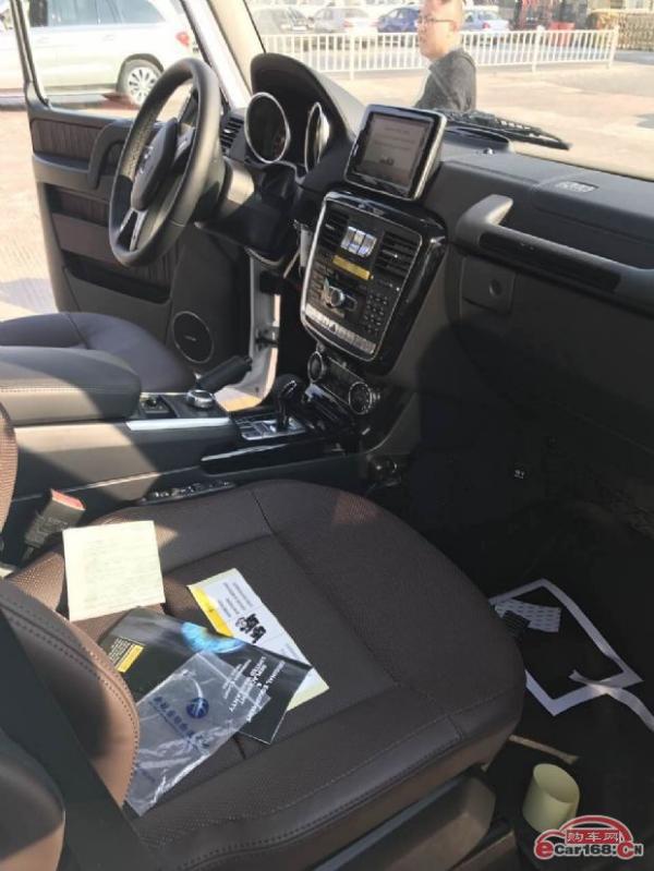 2018款奔驰G550墨版强悍越野奔驰G5504x4平方越野领袖优惠
