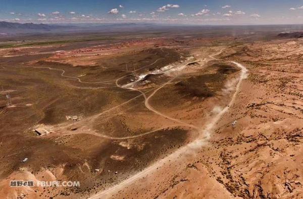 我是燕七，这是我大学毕业后在越野e族的第二年……