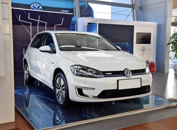 纯电动 进口大众e-Golf正式上市 售26.80万