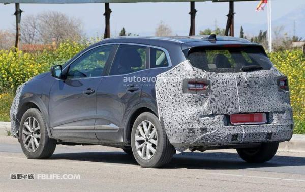 细节有所优化 小改款雷诺科雷嘉路试谍照曝光