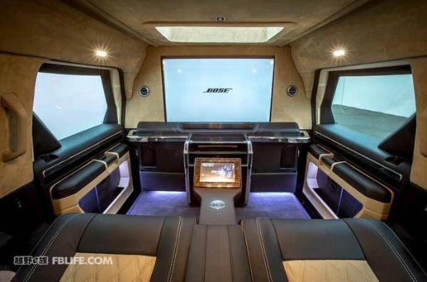 最好的防守是进攻 解析USSV Rhino GX特种车辆