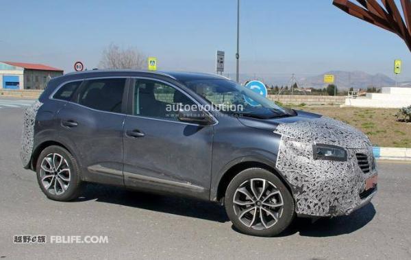 细节有所优化 小改款雷诺科雷嘉路试谍照曝光