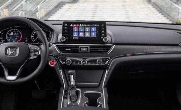 全新设计 2018款本田全新雅阁将于4月16日上市