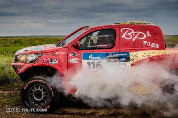 征服险阻彰显卓越品质 百路驰轮胎闪耀2017丝绸之路拉力赛