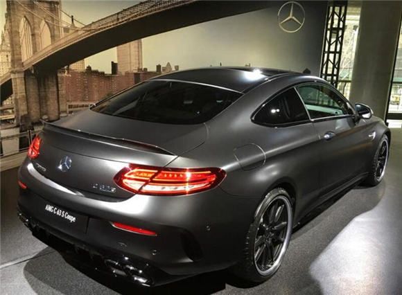 2019款奔驰C 63 AMG/奔驰C 63 S Coupe亮相 实车图片