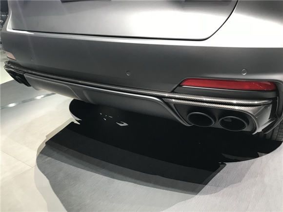 3.8秒加速 玛莎拉蒂Levante Trofeo车型正式亮相