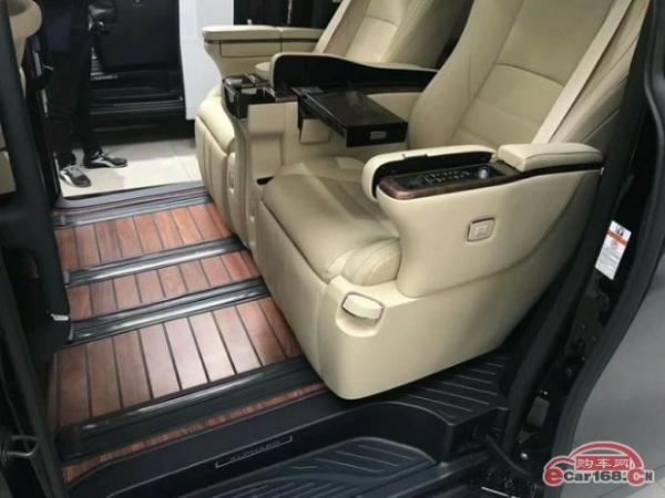 18款丰田埃尔法七座六速版新一代丰田埃尔法亮点解析内饰升级