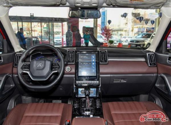 超大屏/7座SUV 全新昌河Q7上市售8.79-14.89万