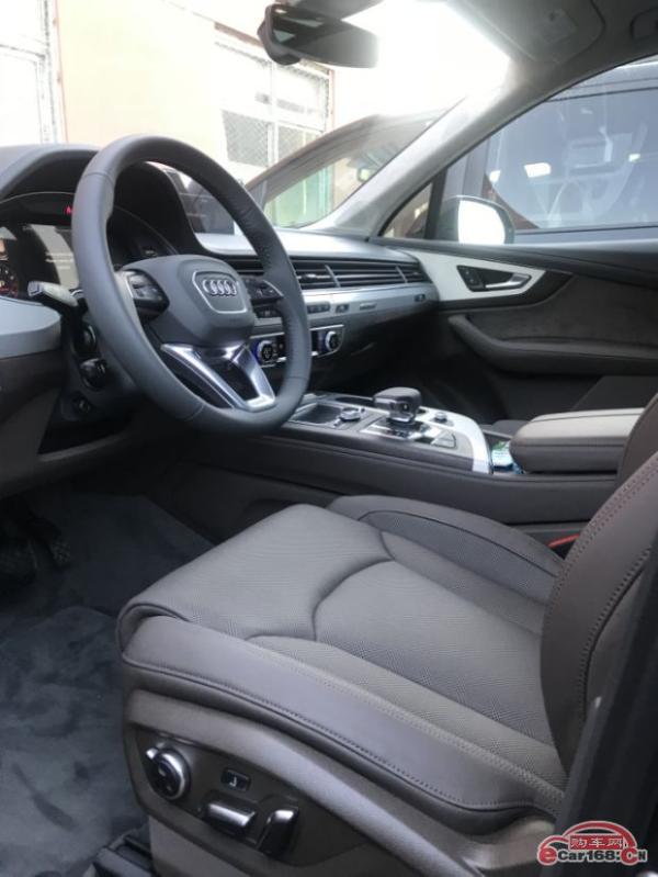18款奥迪Q7七座SUV大气稳重豪华升级奥迪Q7高配越野颜色齐全
