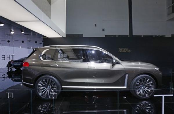 全新旗舰SUV 宝马X7概念车国内首发 量产版年内亮相