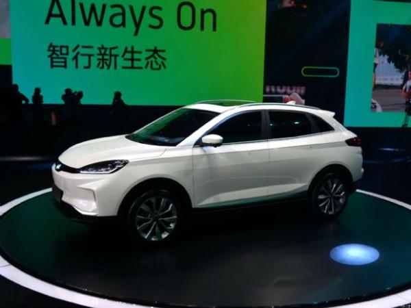 智能电动SUV 威马EX5将4月20日上市 续航450km