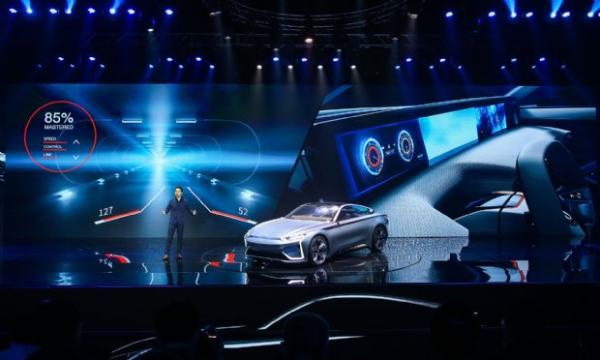 东风'D139'战略规划公布 风神e.π轿跑概念车发布