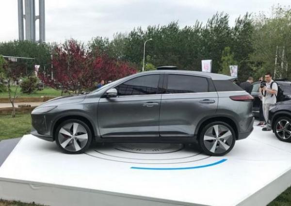 补贴前售20-28万 纯电紧凑型SUV小鹏G3预售价公布 年底交车