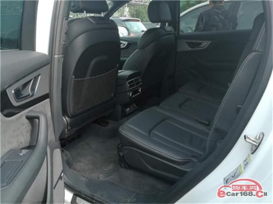 2018款奥迪Q7七座SUV内饰优化驾驶更轻松奥迪Q7配置全优惠售
