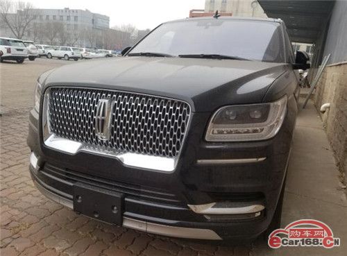 18林肯领航员配置解析墨版多少钱林肯领航员进口车型报价优惠