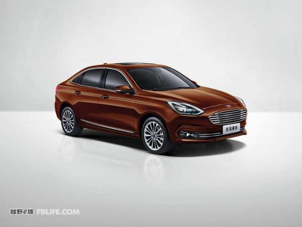 新一代福克斯与新福睿斯齐亮相 福特发布全新中级车阵容