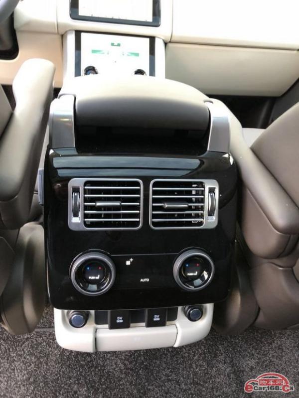 18款路虎揽胜行政版SUV全新的视觉享受路虎揽胜行政柴油版