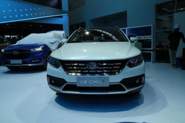 紧凑型旅行车 天津一汽骏派CX65实车图抢先看 4月25日发布