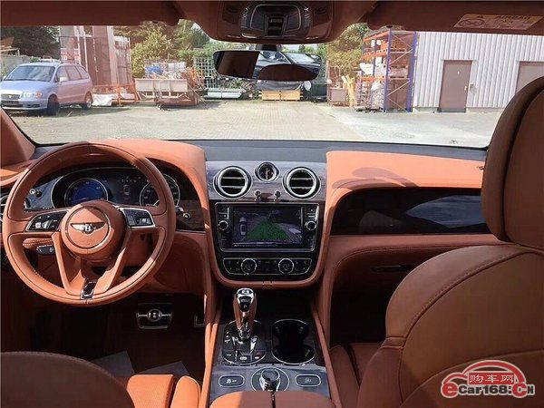 2018款宾利添越本店现车随时提全国上牌宾利添越柴油越野优惠