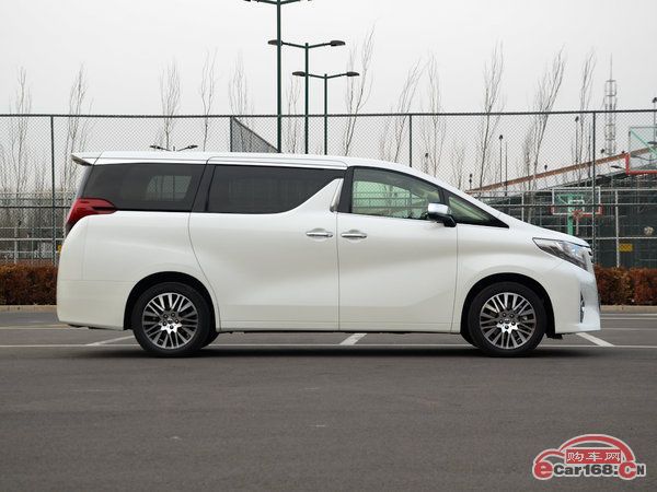 2018款丰田埃尔法优惠来袭丰田埃尔法现车配置报价促销多少钱