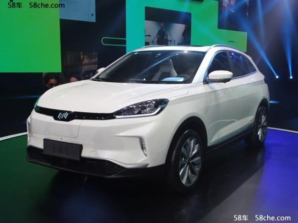 威马EX5今日上市 续航450km/配智能车窗