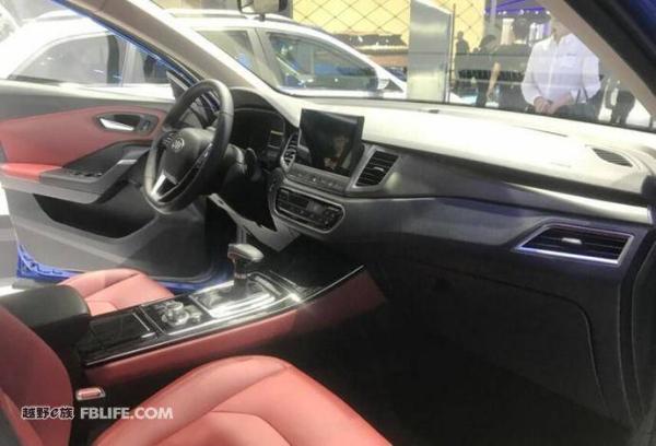 2018北京车展：骏派D80车型正式亮相