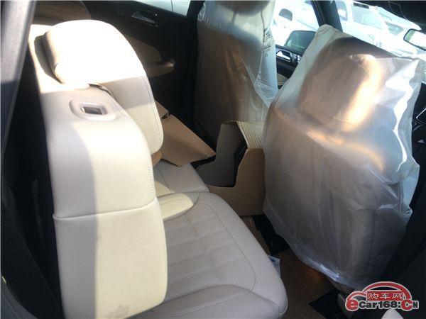 2018款奔驰GLS450美规加版全景双天窗奔驰GLS450美景尽收眼底