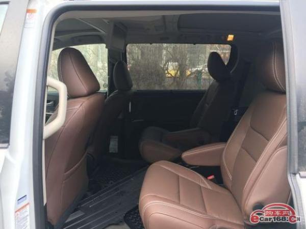 2018款丰田塞纳现车高销量MPV实用性强丰田塞纳加版顶配优惠