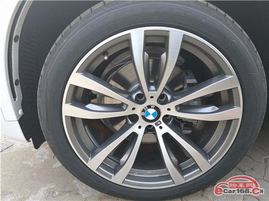 2018款宝马X5欧规版配置报价宝马X5越野新贵全新造型备受瞩目