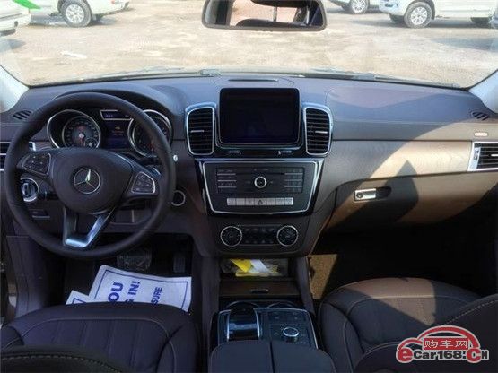 2018款奔驰GLS450美规版颜色齐包上牌奔驰GLS450加版多少钱