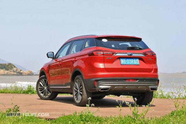 越优秀 越努力 试驾2018款吉利博越1.8T两驱智尊型