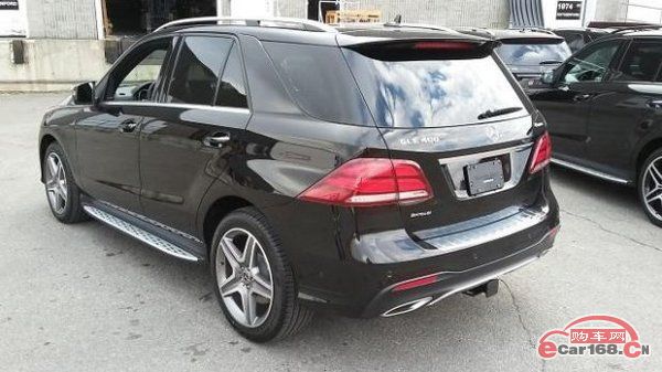 18款加版奔驰GLE400底盘升降空气悬挂奔驰GLE400性能比如何