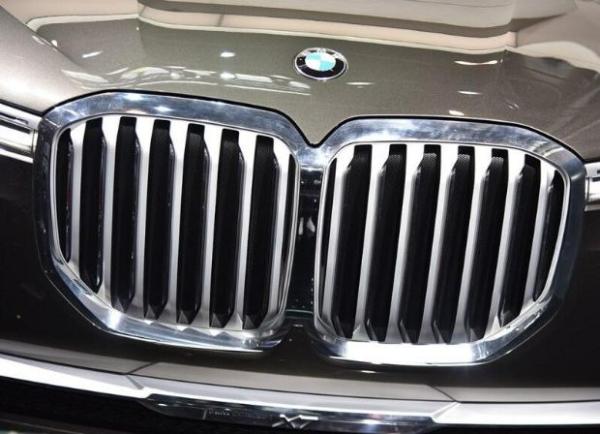 全新旗舰SUV 宝马X7概念车国内首发 量产版年内亮相