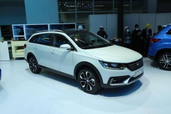 紧凑型旅行车 天津一汽骏派CX65实车图抢先看 4月25日发布